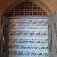 تعمیر و نصب تخصصی انواع درب کرکره برقی|خدمات پیشه و مهارت|اصفهان, گلزار|دیوار