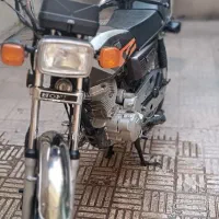 موتور سیکلت هوندا ۱۵۰ استارتی (ارشیا) مدل ۹۴