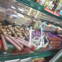 واگذاری مغازه پروتئینی (سوسیس کالباسی) با سابقه|اجارهٔ مغازه و غرفه|شاهین‌شهر, طالقانی|دیوار