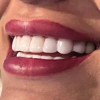 منشی و دستیار دندانپزشکی