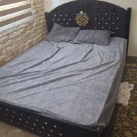 تخت دونفره با کفی