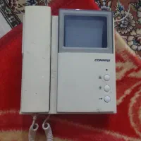 یک عدد گوشی ایفونcommax