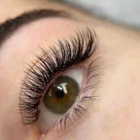 اکستنشن مژه تخصصی به مدت محدودفقط....