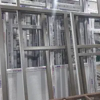 نیاز به کمک نصاب درب و پنجره دوجداره