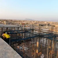 نیاز مند نیروی ارماتور بند و قالبند