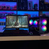 کیس گیمینگ قوی تر از ps4 همراه با مانیتور