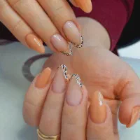 مدل ناخن|خدمات آرایشگری و زیبایی|قم, کلهری|دیوار