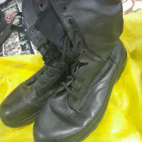 پوتین سربازی در حد نو