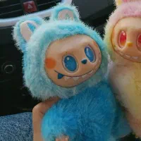 لبوبو نو فقط از جعبه باز شده جعبشم هست