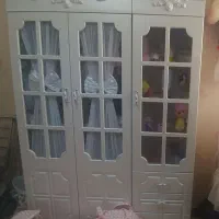 کمد و ویترین