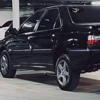 ماشین دربستی و مسافر