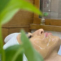 پاکسازی تخصصی پوست