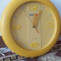 ساعت دیواری