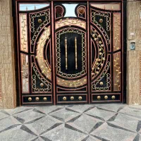 درب حیاط خانه یا باغ ویلا