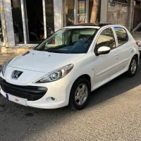 پژو ۲۰۷ سقف پانا مدل ۱۴۰۱ کم کار (قابل معاوضه)