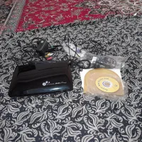 دی وی دی سونی قدیمی فلش خور و سی‌دی خور هست