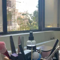 نیازمند مدل ناخن