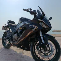 موتور کی یو جی ریس 300