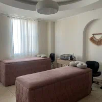 تخت مژه و پاکسازی پوست