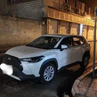 تویوتا کرولا کراس هیبرید ۲۰۲۵ صفر کیلومتر سفید