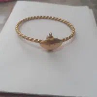 طلا 200بالای تابلو
