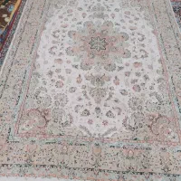 فرش ۹ متری ماشینی ۵۰۰ شانه کارکرده