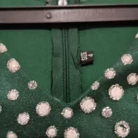 مجلسی نو|لباس|کرج, کوی امامیه|دیوار