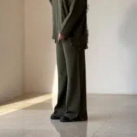 ب تعدادی چرخکاروخیاط و مزدیدوز مانتو نیازمندیم|استخدام صنعتی، فنی، مهندسی|تهران, امام زاده حسن|دیوار