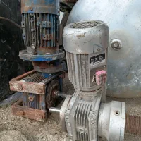 خرید فروش لوازم برقی و صنعتی دست دوم