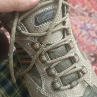 کفش کوه نوردی وطبیعت گردی