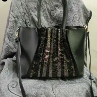 کیف رو دوشی زنانه و بچگانه