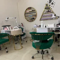 اجاره میز ناخن