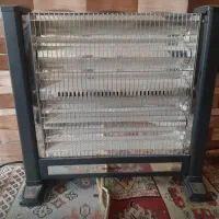 دوتا بخاری یک عدد بخاری گازی نوی نو