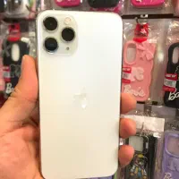ایفون 11pro 256 لاکاغذی