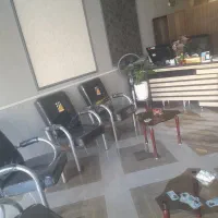 (واگذاری) وفروش میز و صندلی املاک