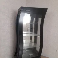 میز چرخ خیاطی ویترین و تخت یک نفره