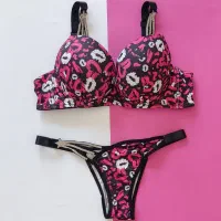 به مناسبت روز زن یکی بخر دوتا ببر|لباس|پردیس, فاز ۸|دیوار