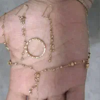 طلا ۱۸ عیار در حد نو