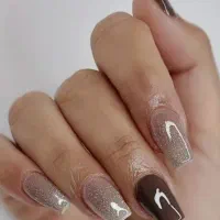 مدل رایگان ناخن و کوتاهی و میکاپ شنیون و بافت|خدمات آرایشگری و زیبایی|بروجرد, |دیوار