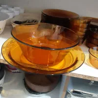 سرویس ۱۲ نفره دورالکس فرانسه عسلی رنگ|ظروف سرو و پذیرایی|کرج, حسن آباد|دیوار