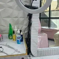 رینگ لایت سالم|دوربین عکاسی و فیلم‌برداری|تهران, شهرک محلاتی|دیوار