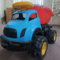 کامیون بزرگ ، اسباب بازی