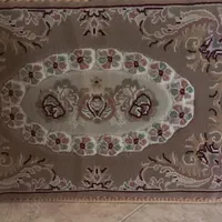 پشتی فرش ماشینی