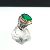 انگشتر زمرد سبز مردانه (رکاب نقره 925)
