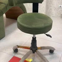 میز ناخن به همراه صندلی و استند لاک|آرایشگاه و سالنهای زیبایی|بندر ماهشهر, |دیوار