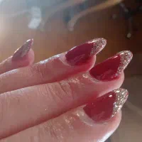 خدمات کاشت ناخن اصلاح صورت وابرو