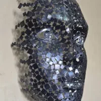 چهره فلزی یک متری