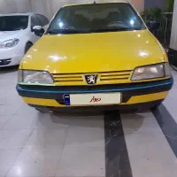 خودرو تاکسی