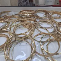 طلای نو در مغازه