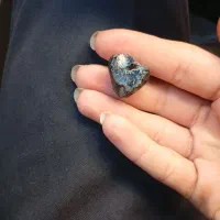 سنگ سیاه زیبا